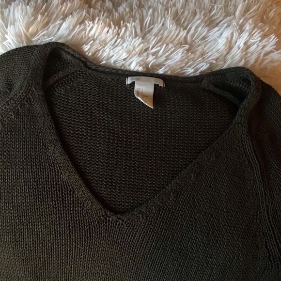 H&M Sweaters - H&M Long Sleeve Knit Sweater Top V Neck Green